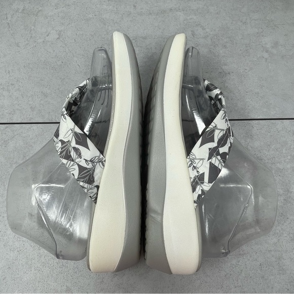 Clarks Arla Glison Women's Sandals Size 8.5 (ESTIMATED) - Picture 7 of 11